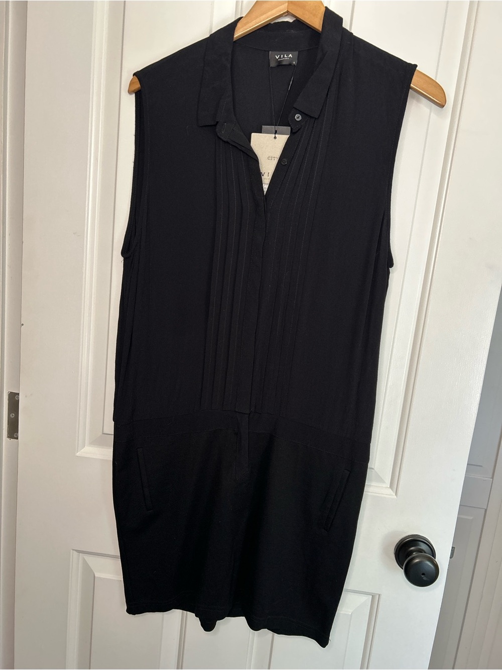 NWT VILA Vigonola Black Sleeveless Collared Tunic Dress - Size Large - Black
